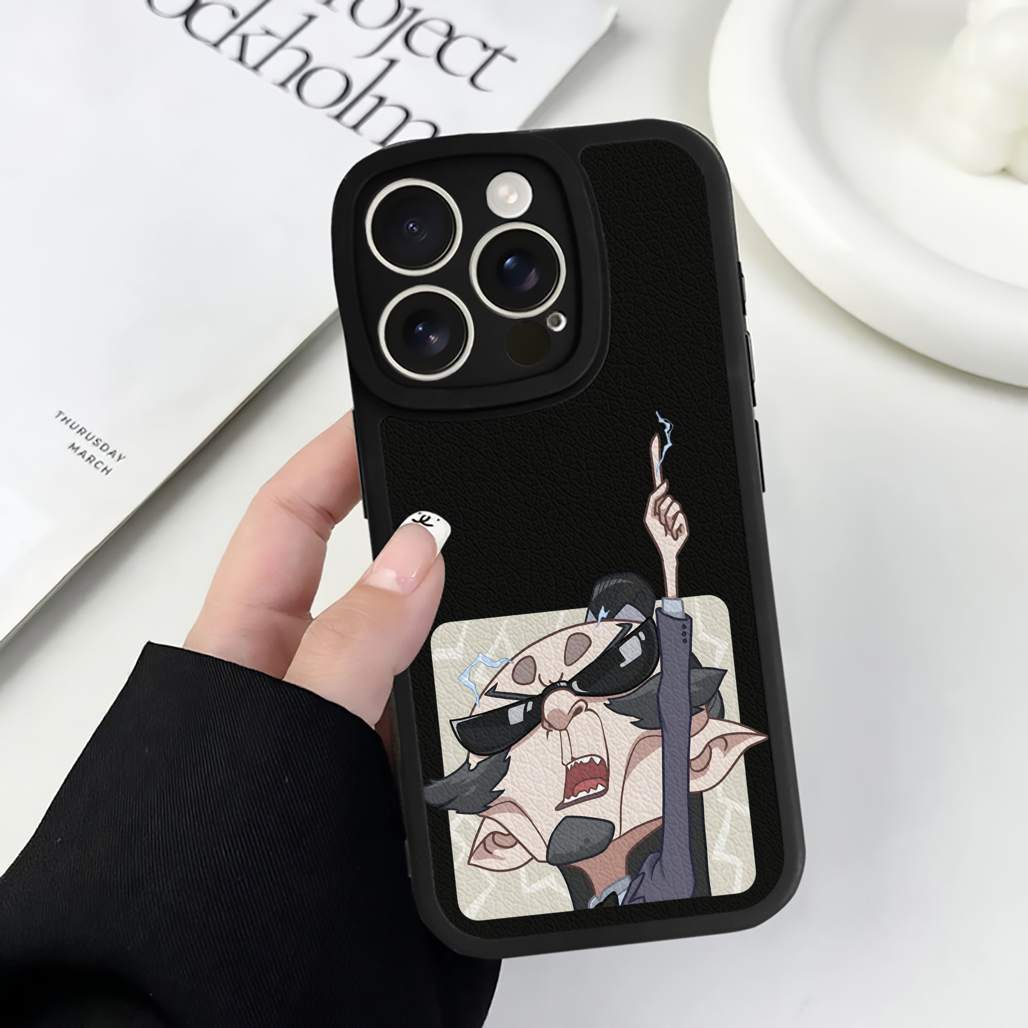 （画像用） Ne Zha 2 ナタ 魔童の大暴れ 【iPhone 16シリーズ対応】シリコンスマホケース（レザー調） 材質：シリコン